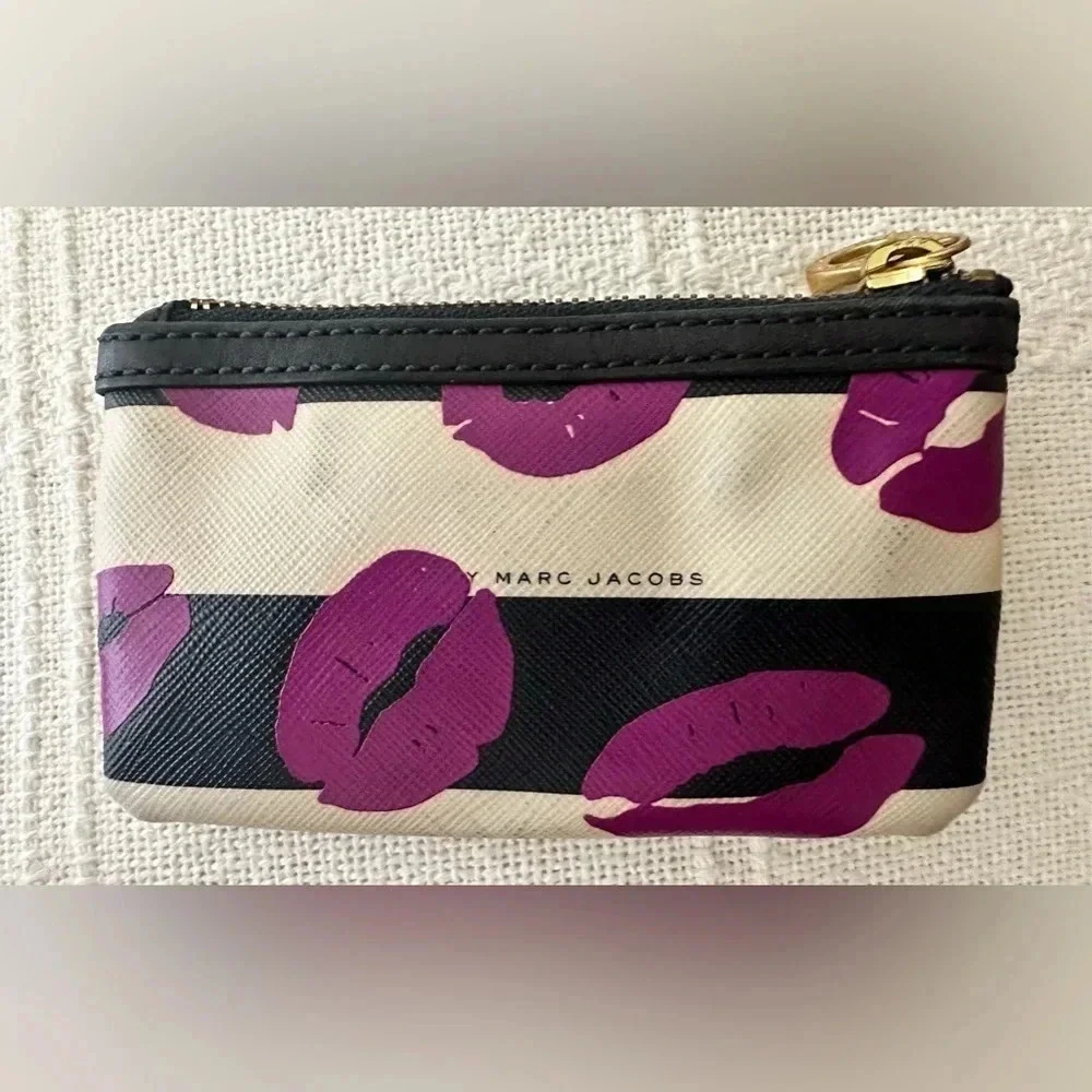 Marc Jacobs Easy Lips Coin Purse